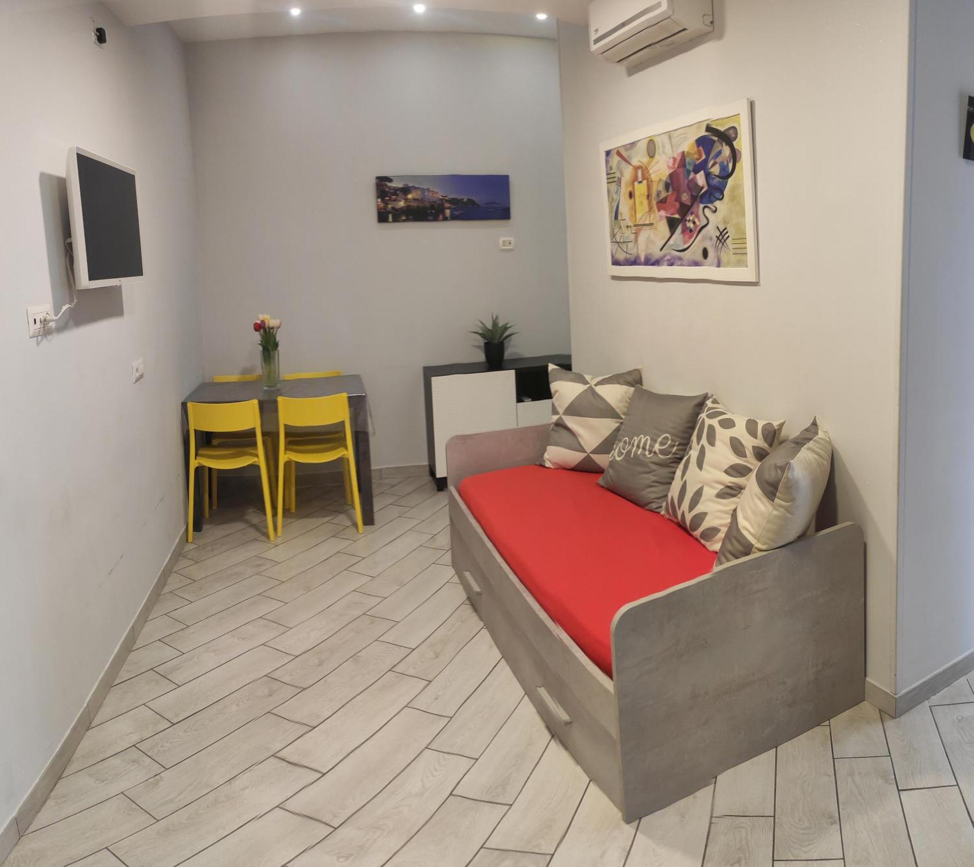 Casa Vacanze Zia Rose เนเปิลส์ ภายนอก รูปภาพ