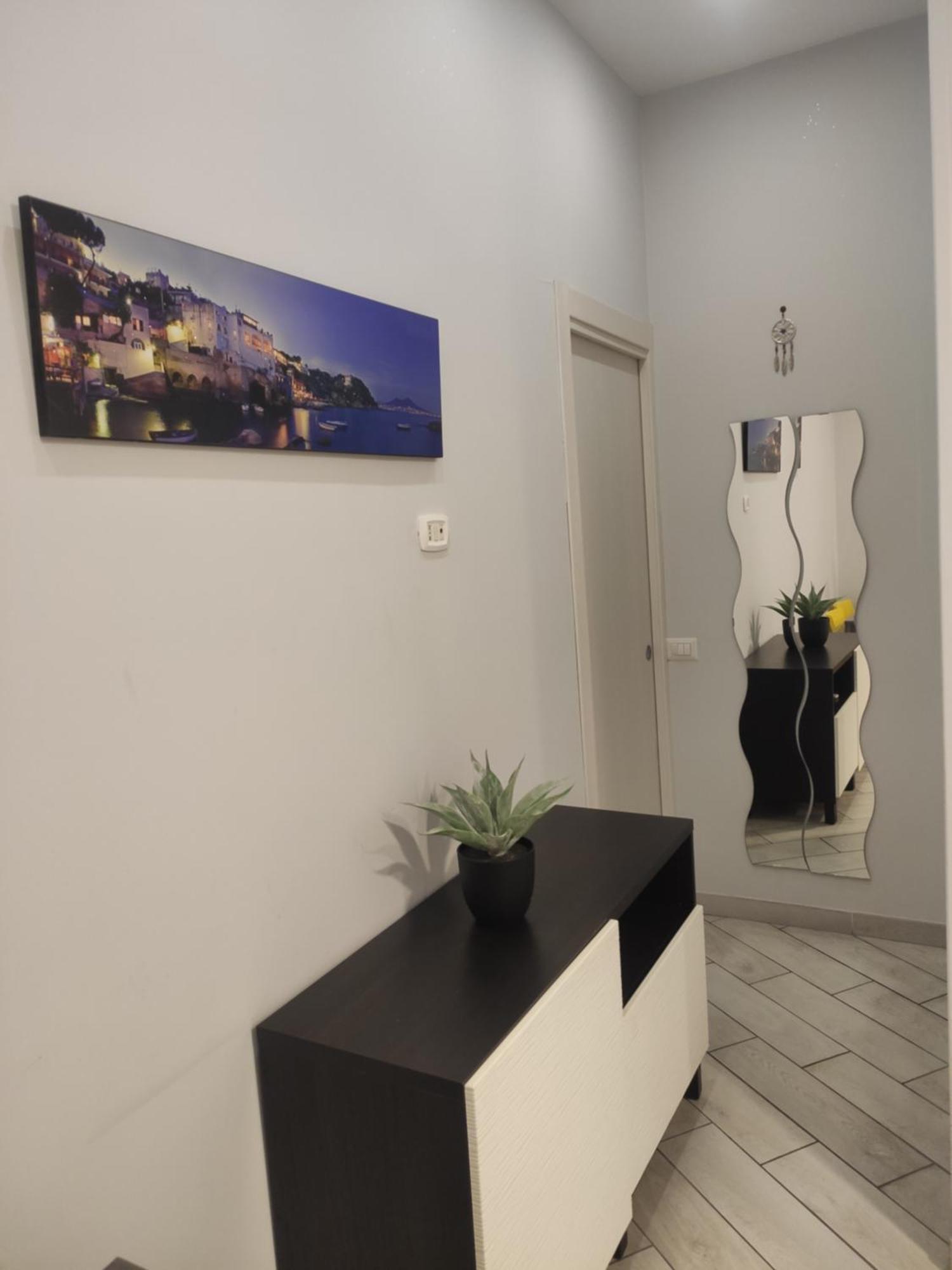 Casa Vacanze Zia Rose เนเปิลส์ ภายนอก รูปภาพ